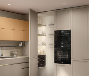 Cuisine équipée complète moderne avec rangements optimisés et électroménagers intégrés